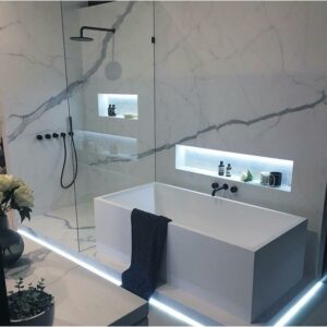 Built-in bathtub 180x80 titanium steel GROHE Essence with contemporary design and easy integration