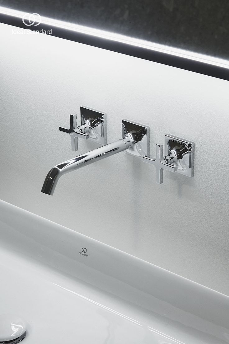 PRODUCTS sleek bathroom taps, to upgrade your bathroom